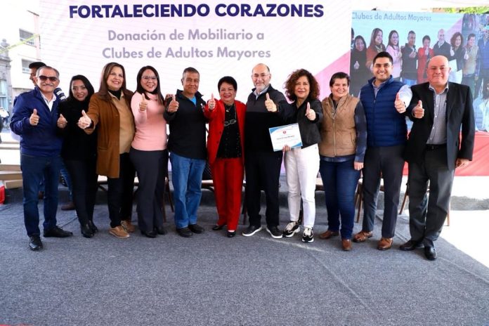 Clubes de Adultos Mayores