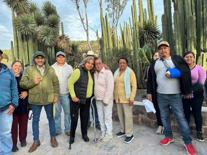 APOYO A FAMILIAS DE COMUNIDADES