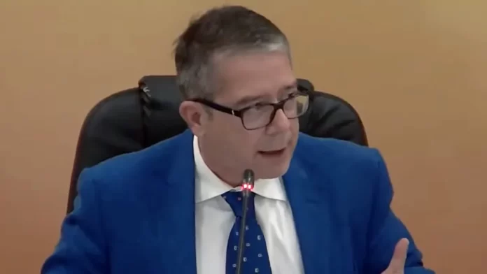 Jenaro Villamil