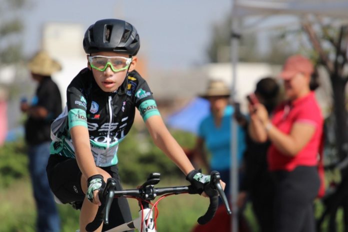 Competencia Infantil de Ciclismo