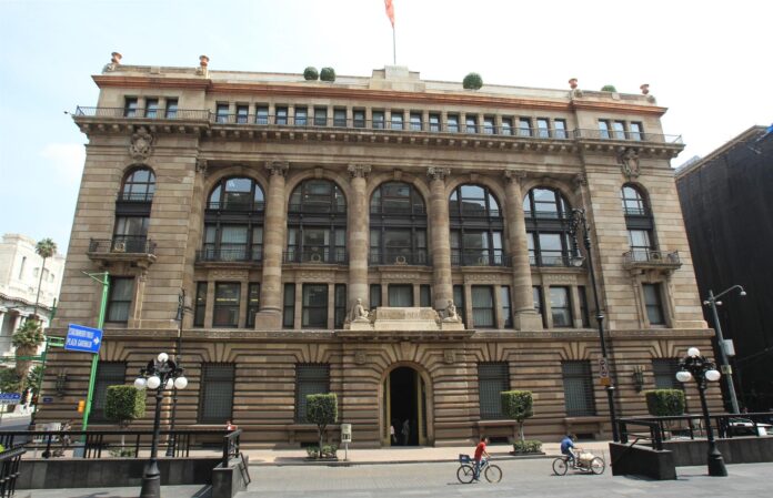 banxico-recorta-en-50-puntos-base-la-tasa-de-interes;-la-ubica-en-8.50%