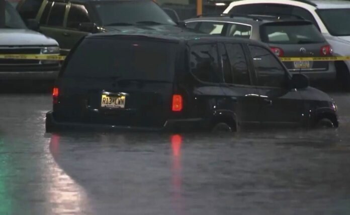 fuertes-tormentas-en-eeuu.-dejan-a-miles-sin-luz-y-causan-inundaciones