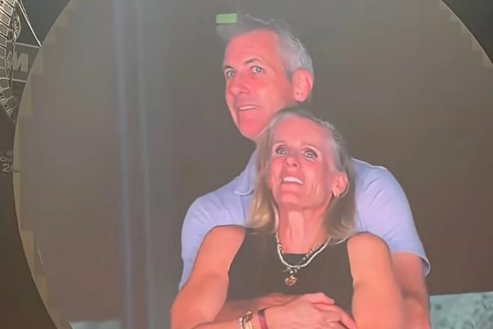 ceo-de-astronomer-renuncia-tras-escandalo-de-infidelidad-durante-concierto-de-coldplay