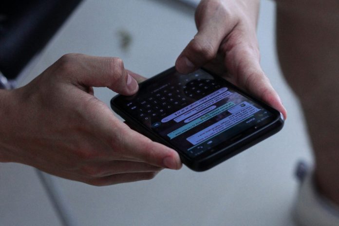 whatsapp-presenta-herramientas-para-evitar-estafas