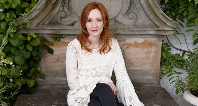 jk-rowling-enfrenta-nueva-polemica-por-sus-creencias-sobre-el-genero,-¿que-dijo?
